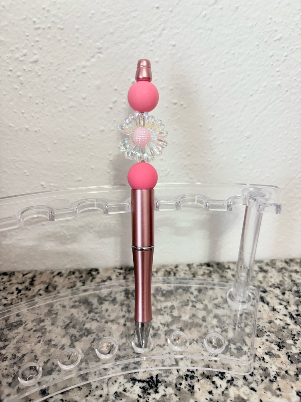 Pink Beaded Daisy Pen